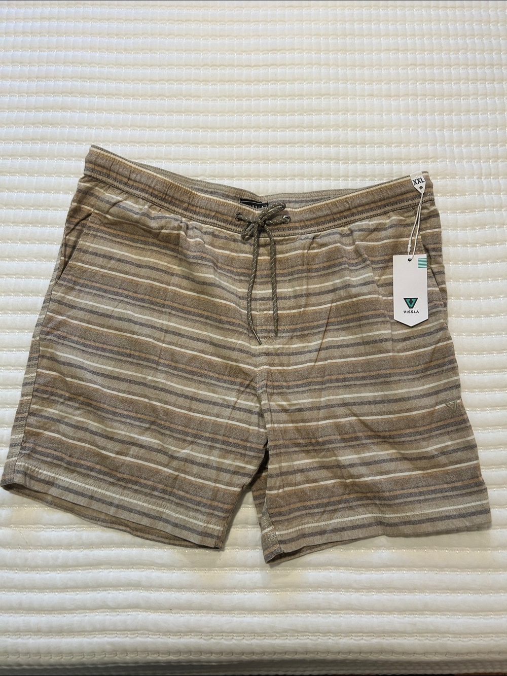 VISSLA Men’s Brown & Beige Striped Shorts XXL
